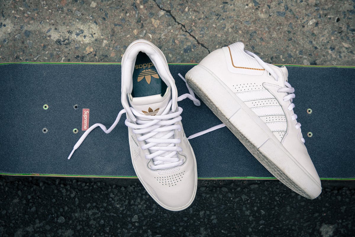 tyshawn jones pro model